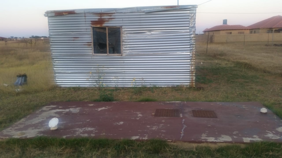 4 Bedroom Property for Sale in Moletsamongwe North West